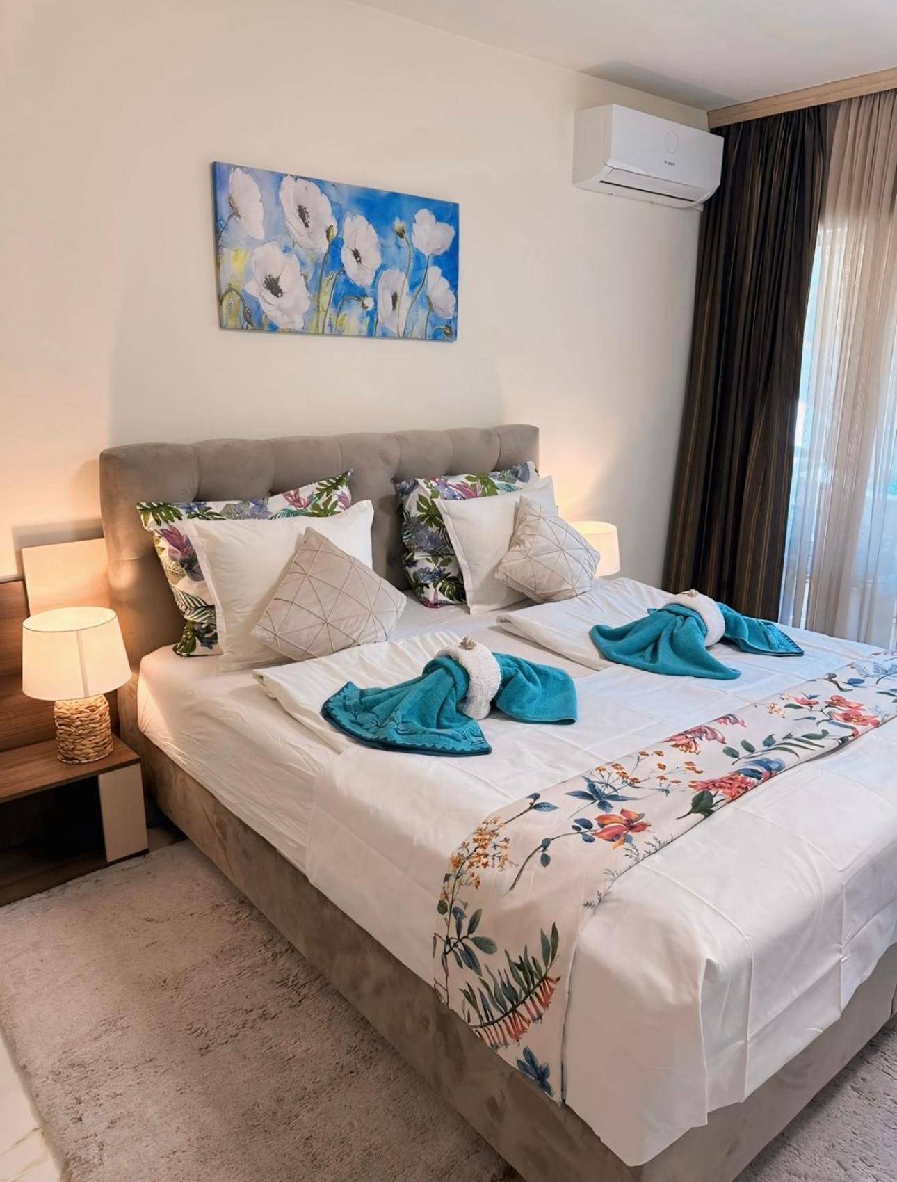 Sea Garden Beach Studio Saints Constantine and Helena ภายนอก รูปภาพ